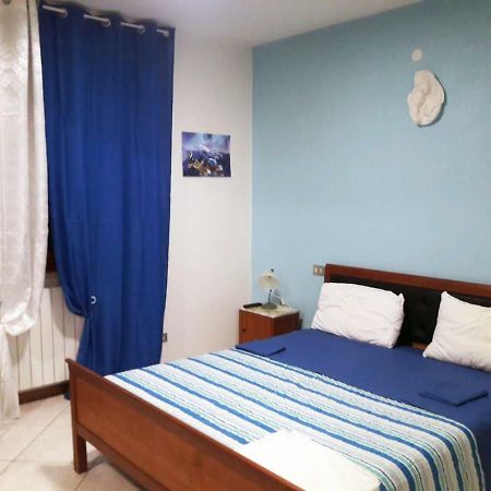 Affittacamere Lo Scoiattolo Di Mannocchi Lorella Porto SantʼElpidio Zewnętrze zdjęcie