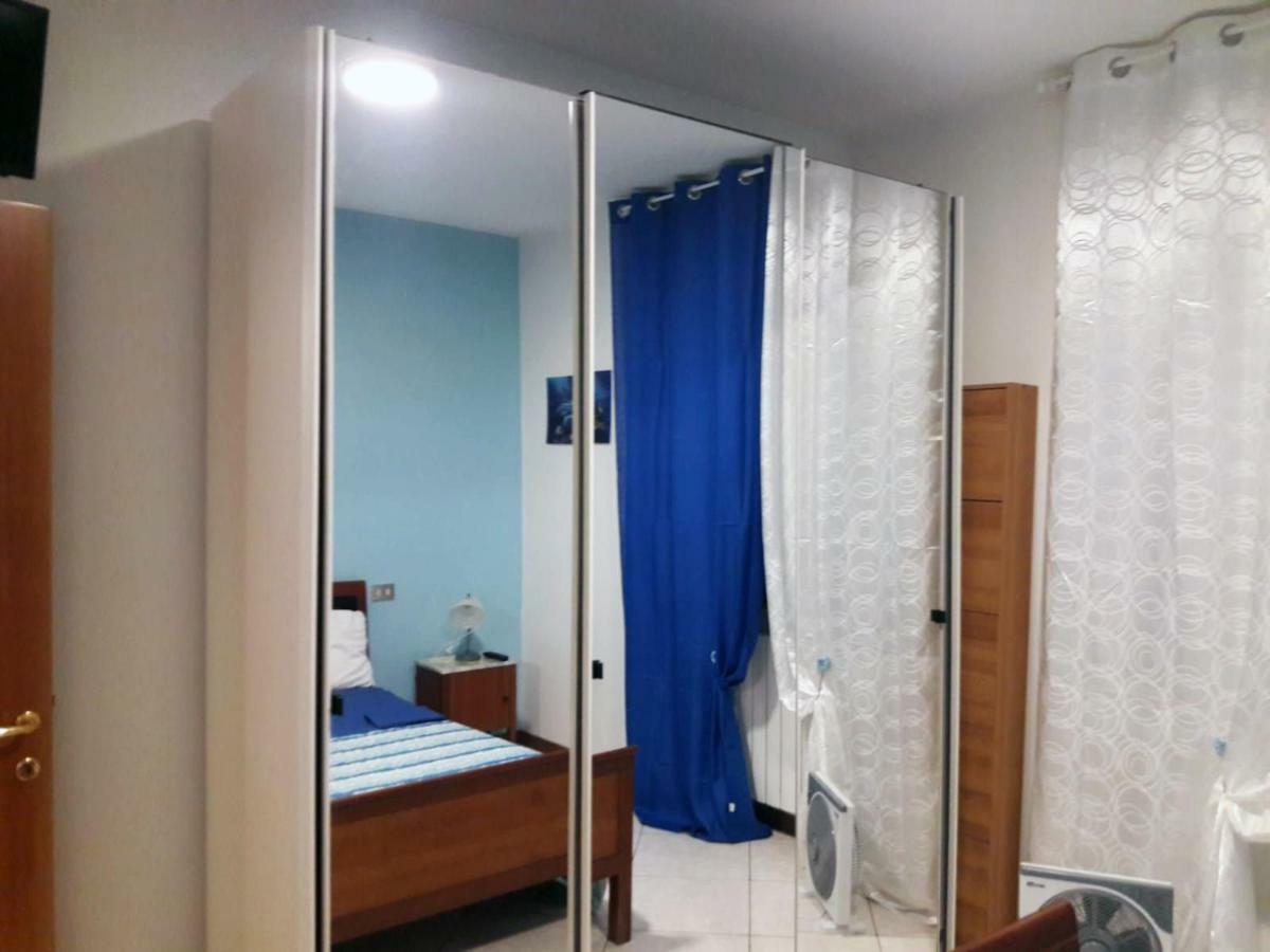 Affittacamere Lo Scoiattolo Di Mannocchi Lorella Porto SantʼElpidio Zewnętrze zdjęcie